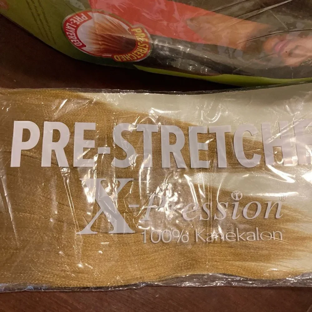 SYN X-PRESSION PRE-STRETCHED ULTRA BRAID / NWT / ASH BLOND